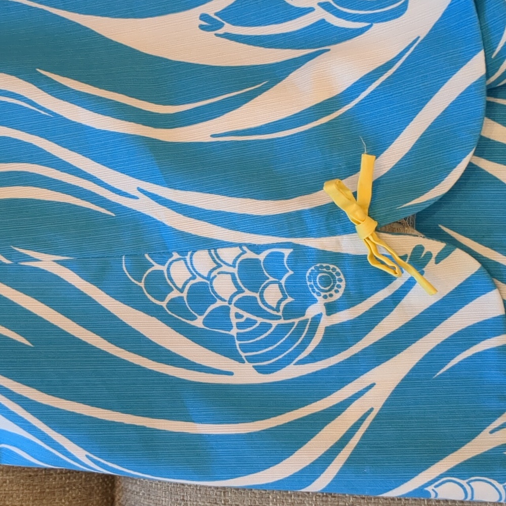 Lilly Pulitzer Delia Shift Resort White, Blue & Yellow Joe Fish Dress size 4 - Picture 13 of 16